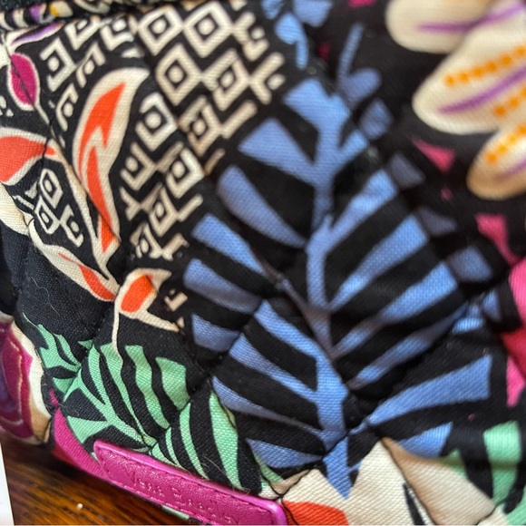 Vera Bradley Kauai Floral Train Case Cosmetic Travel Bag NWT New - Picture 4 of 13